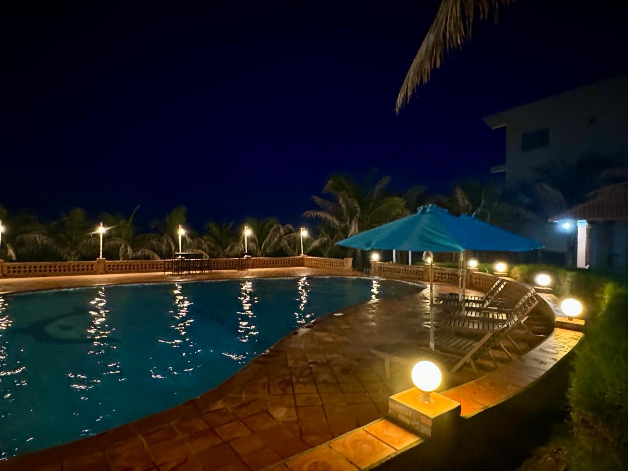 Blue Sailing Resort - Canh Buom Xanh Xom Tram Kültér fotó