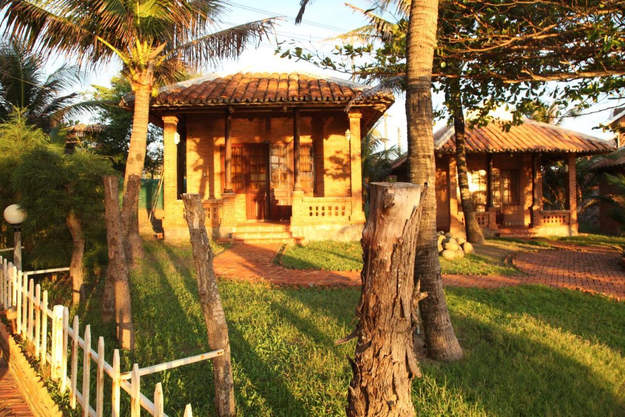 Blue Sailing Resort - Canh Buom Xanh Xom Tram Kültér fotó