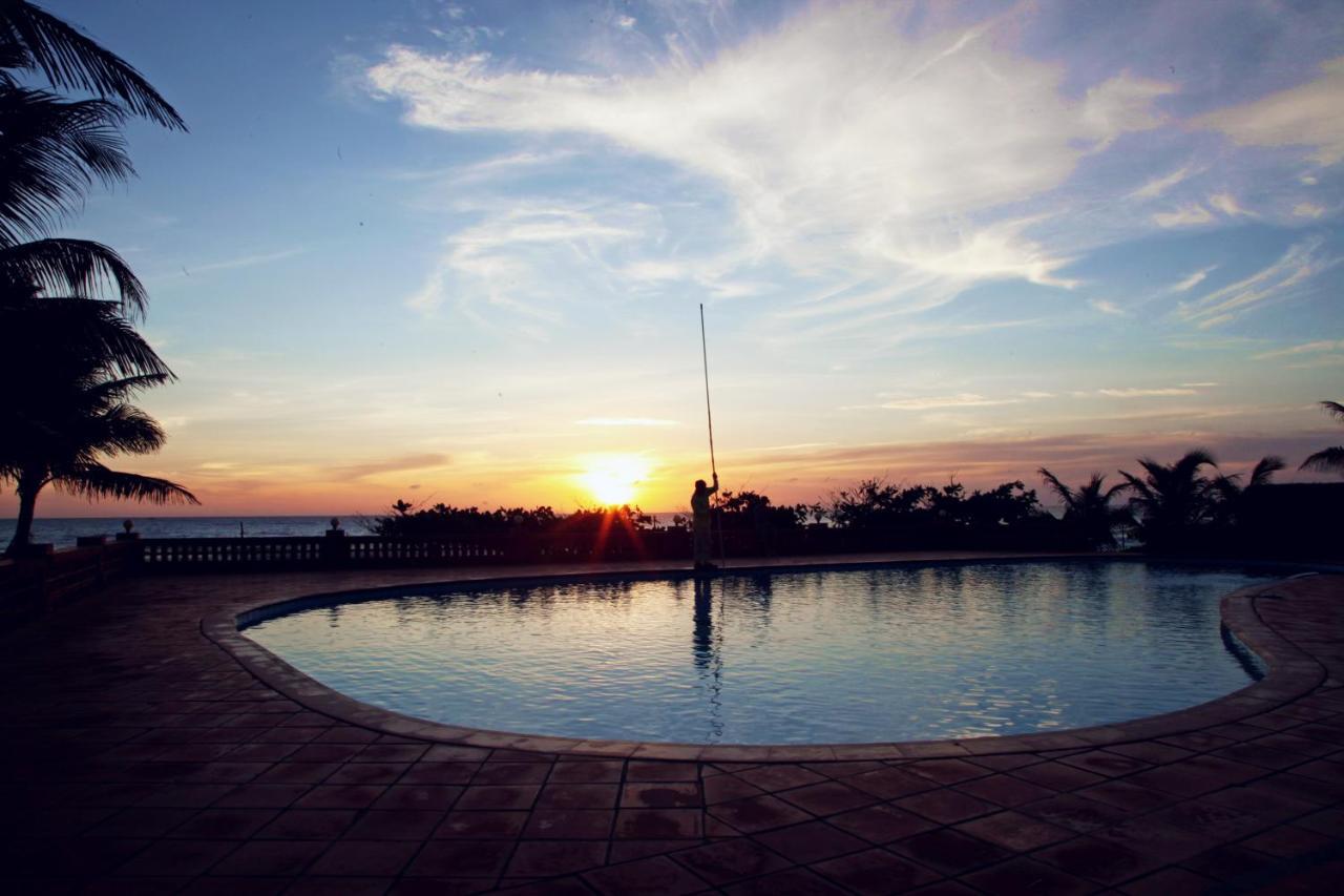Blue Sailing Resort - Canh Buom Xanh Xom Tram Kültér fotó